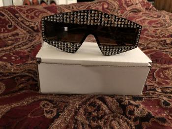 Image of FASHION SUNGLASSES